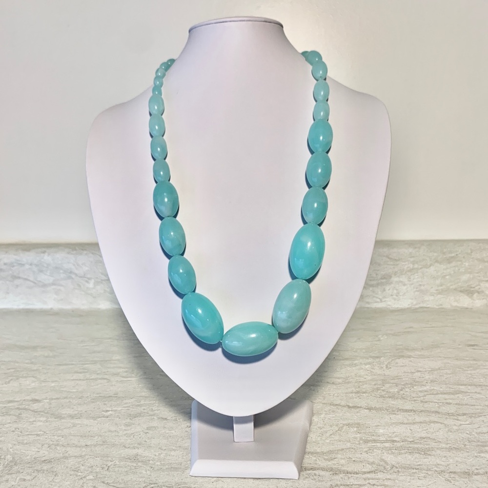 Turquoise Beaded Necklace
